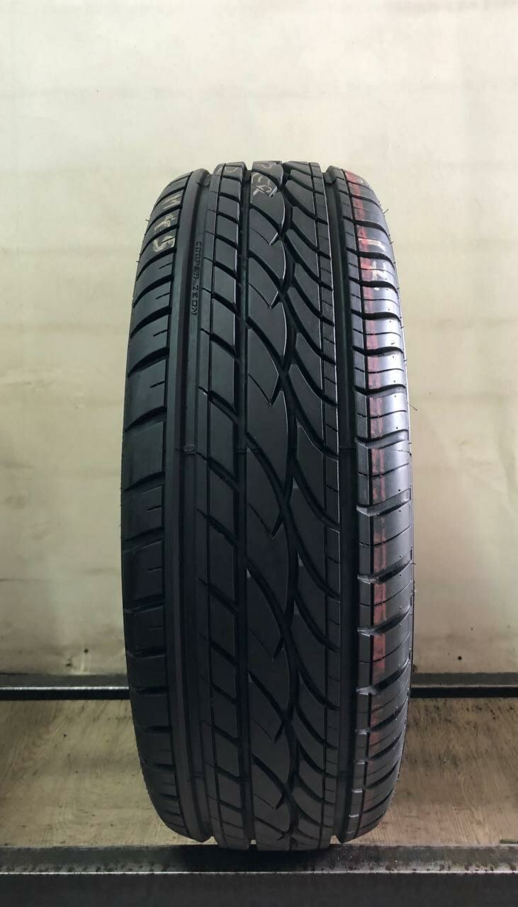 Cooper Zeon XST-A 235/65 R17 БУ Шины Летние