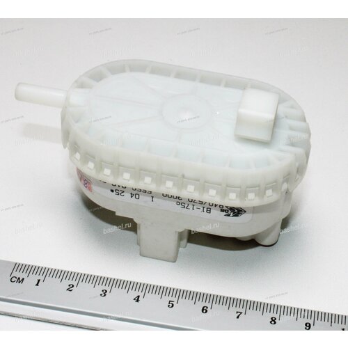 Прессостат СМА Bosch Siemens B1-175с 8405703000 Датчик уровня воды электротовар 3788₽