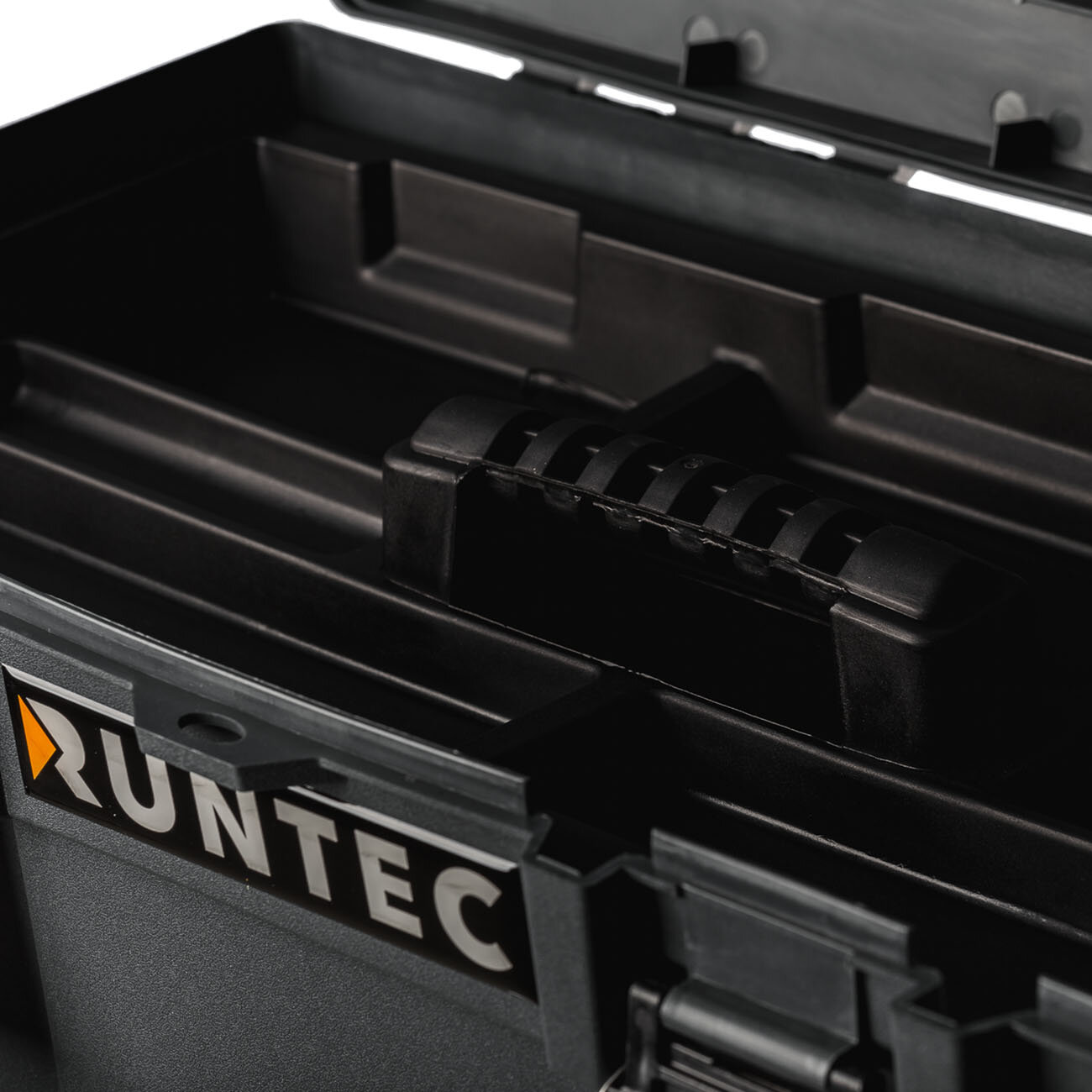 RUNTEC RT-530 Ящик инструментальный пластиковый с органайзером, большой, 530х270х270 мм