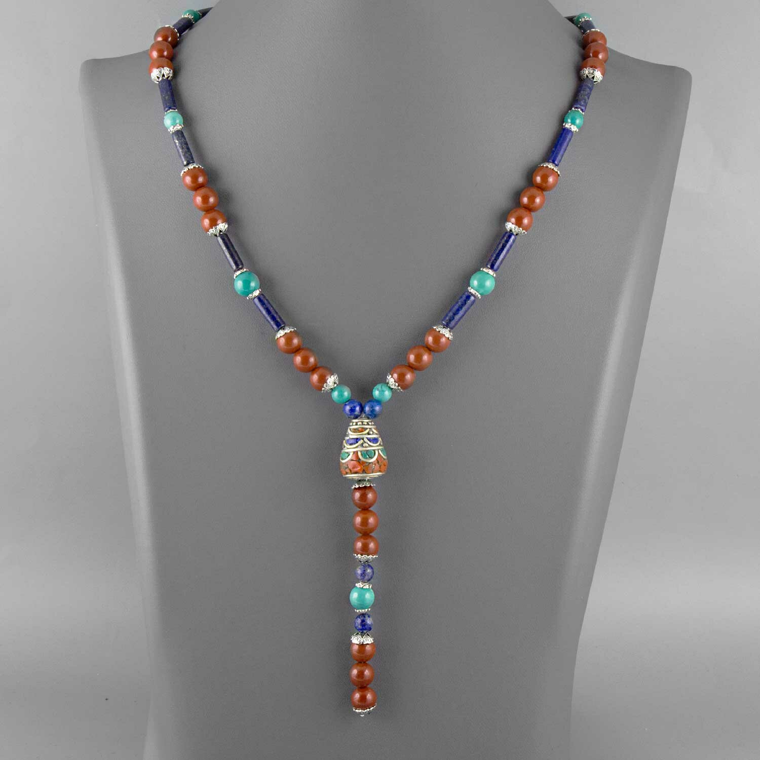 Бусы, яшма, лазурит