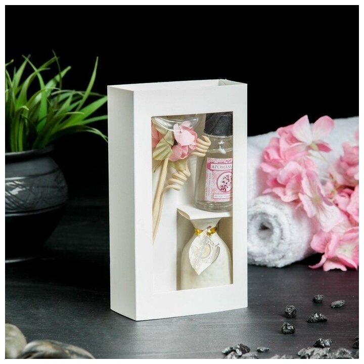 Набор подарочный "Прованс": ваза керамическая, аромамасло сакура, декор, "Богатство Аромата"