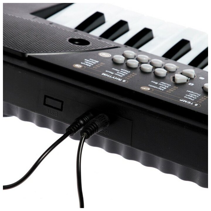 Синтезатор «Музыкант-2» с микрофоном и блоком питания 37 клавиш