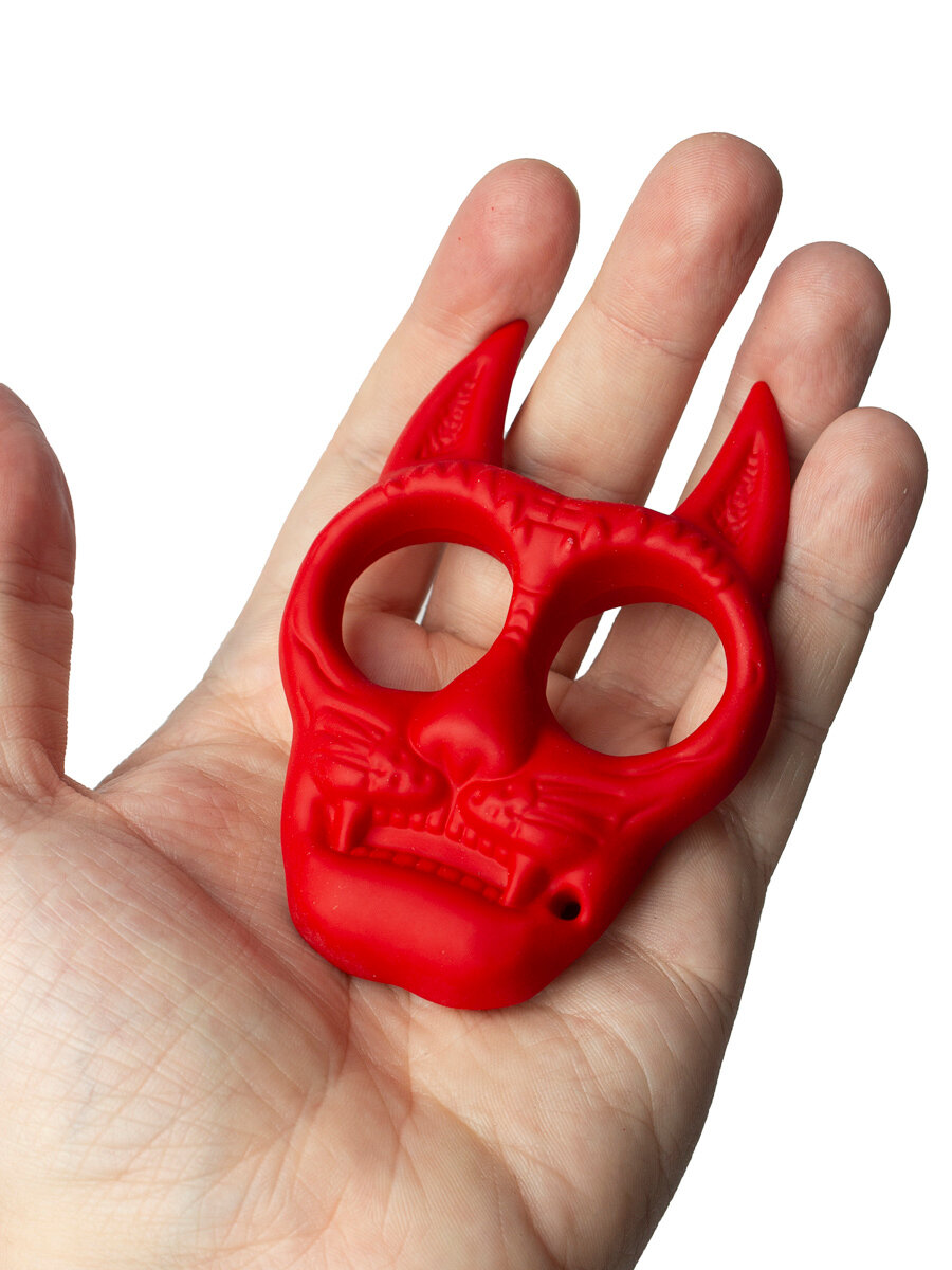 фото Брелок для ключей Дьявол пластик цвет красный