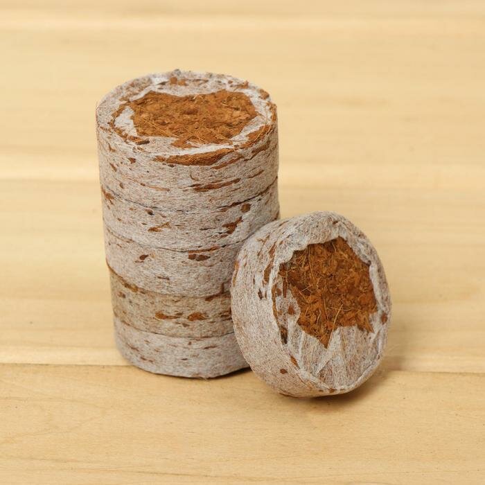 Таблетки кокосовые d 4 см набор 6 шт в оболочке Greengo