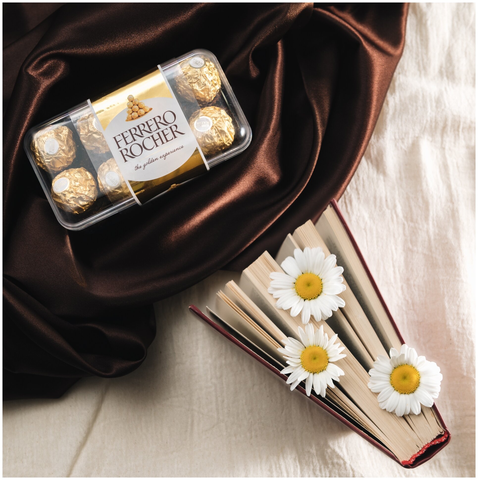 Конфеты Ferrero Rocher хрустящие из молочного шоколада 200г - фото №5