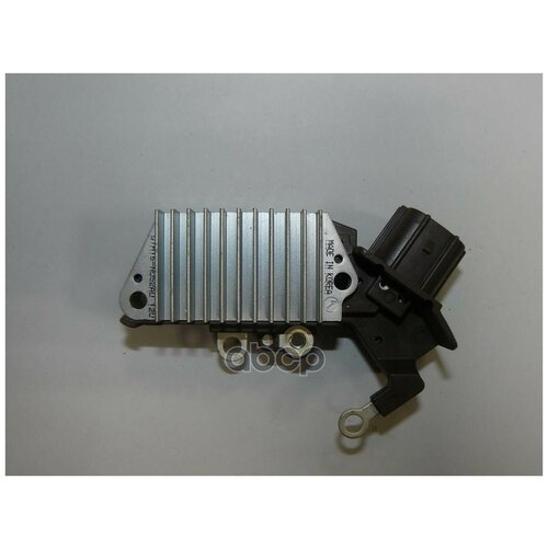 GENON GNR-N052 Реле-регулятор генератора 12V TOYOTA: COROLLA, YARIS (L, I, FR, S) 1шт