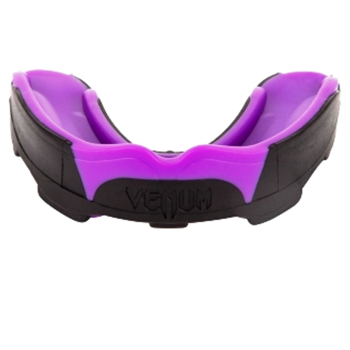 Капа боксерская Venum Predator Black/Purple (Взрослый размер) капа боксерская venum predator black red взрослый размер