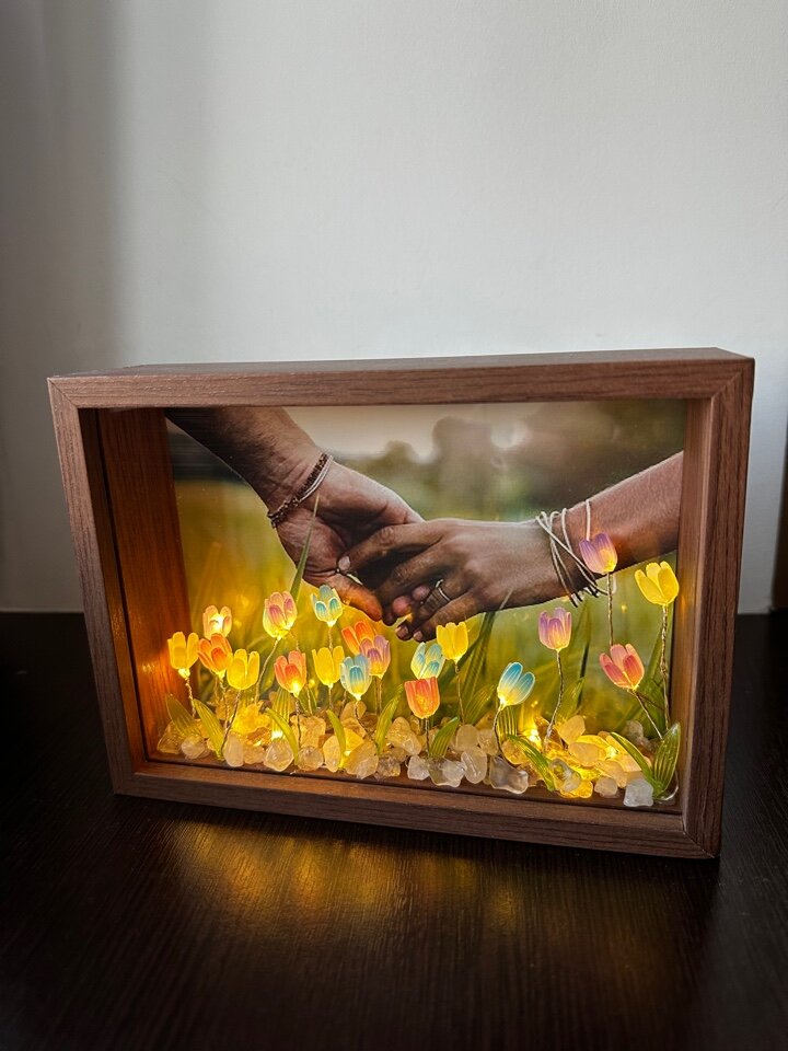 ночник, рамка, тюльпаны, разноцветный,(набор 20 тюльпанов), батарейка, освещение, гирлянда - фотография № 2