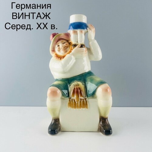 Винтажная статуэтка-штоф 