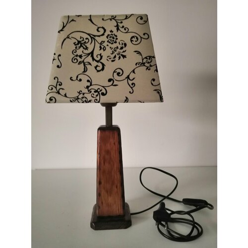 Лампа настольная Trapezio Exotic (Paulo Coelho, Португалия) высотой 42 см с вышитым абажуром Lombardia