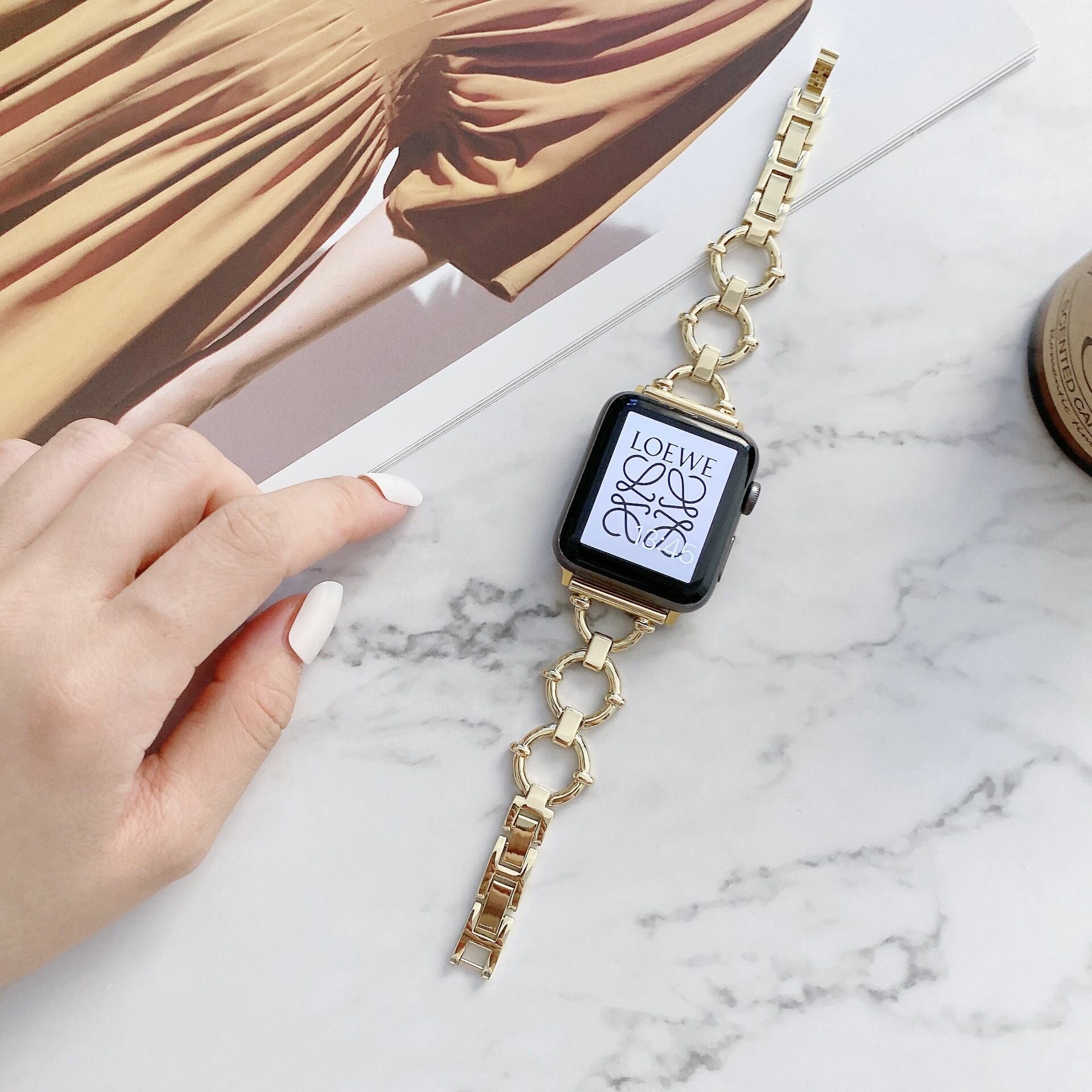 Регулируемый браслет из нержавеющей стали для Apple Watch 38/40/41 мм, подходит для смарт-часов серии 1-8 и женских iWatch, металлический браслет с петлей-Праздничные подарки