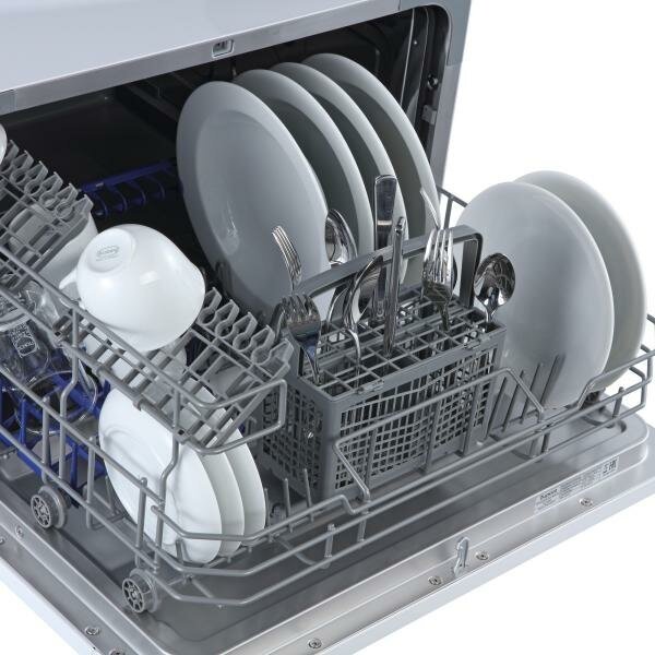 Посудомоечная машина Бирюса DWC-506/5 W белый