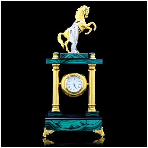 фото Часы настольные из малахита, долерита и бронзы с позолотой "конь" русь великая