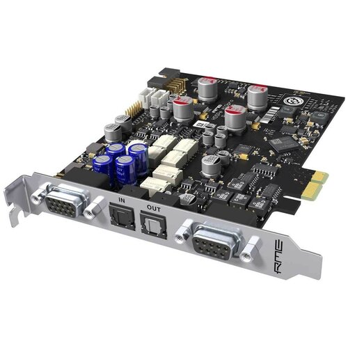 Звуковая карта для компьютера RME HDSPe AIO Pro rme hdspe aio pro 38 канальная 24 bit 192 khz highend аудио pci express карта с adat i o