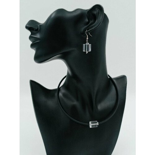 Чокер MARI JOO длина 40 см прозрачныйчерный 599₽