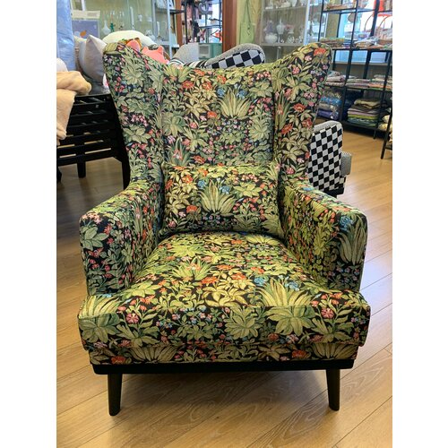 Кресло гобеленовое