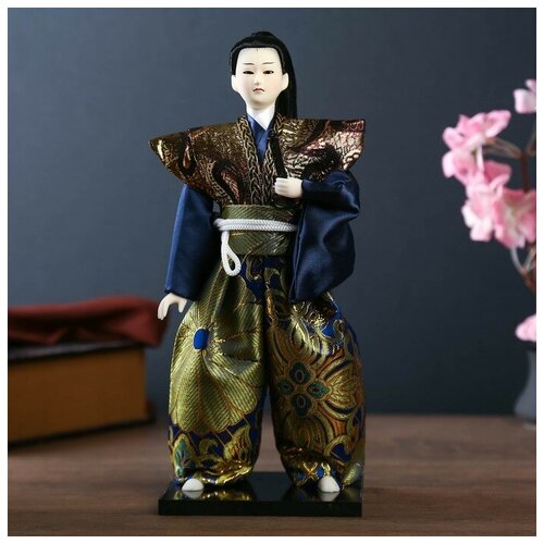 --- Кукла коллекционная Самурай с мечом 30х12,5х12,5 см