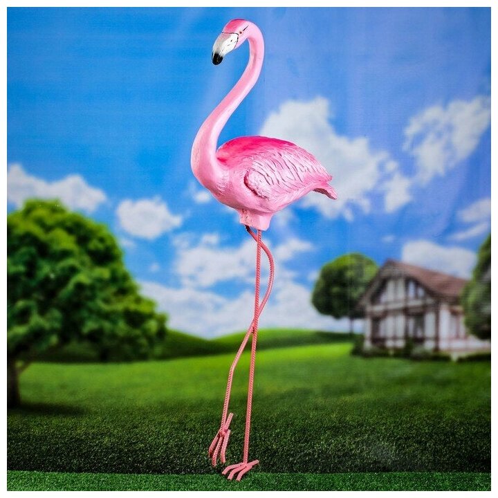 Садовая фигура"Фламинго" 112х42х17см Хорошие сувениры 7640147 .