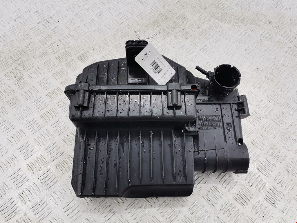 Корпус воздушного фильтра Citroen C4 Cactus 9670851880 арт. 1641606