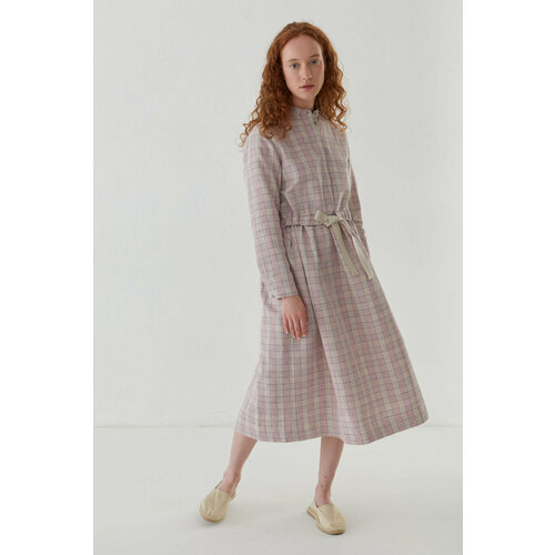 фото Платье уста к устам, лен, повседневное, свободный силуэт, миди, карманы, размер l, розовый