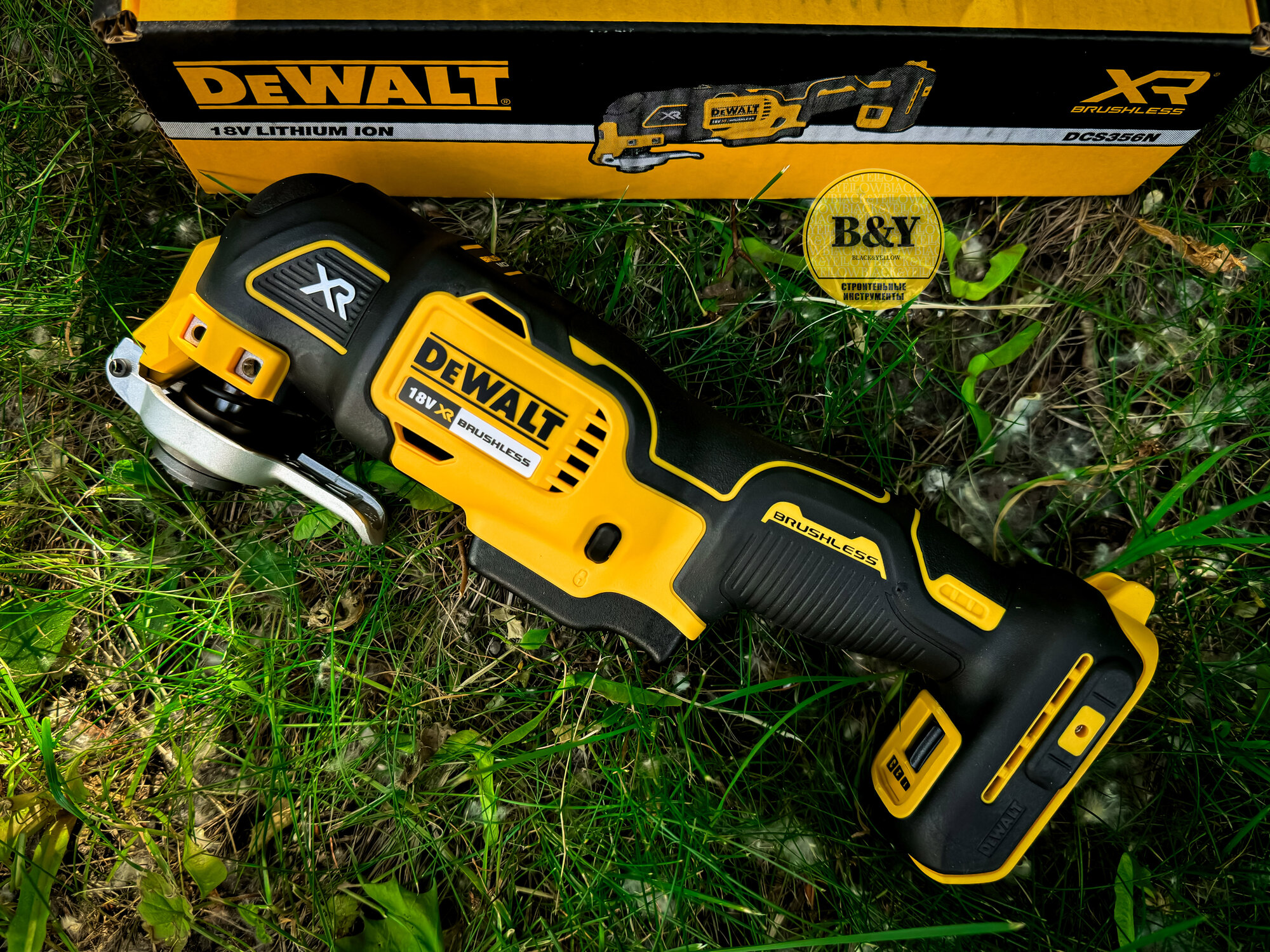 Аккумуляторный многофункциональный инструмент (реноватор) DEWALT DCS356N 18В — фото 1