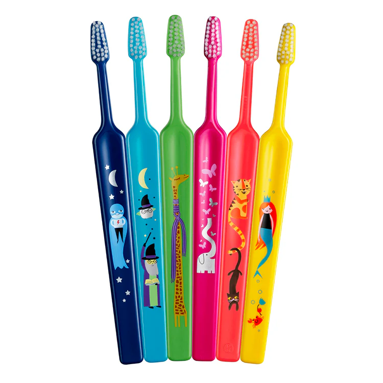 Изображение Набор из 4-х детских зубных щеток TePe Zoo Extra soft (с 3 лет)
