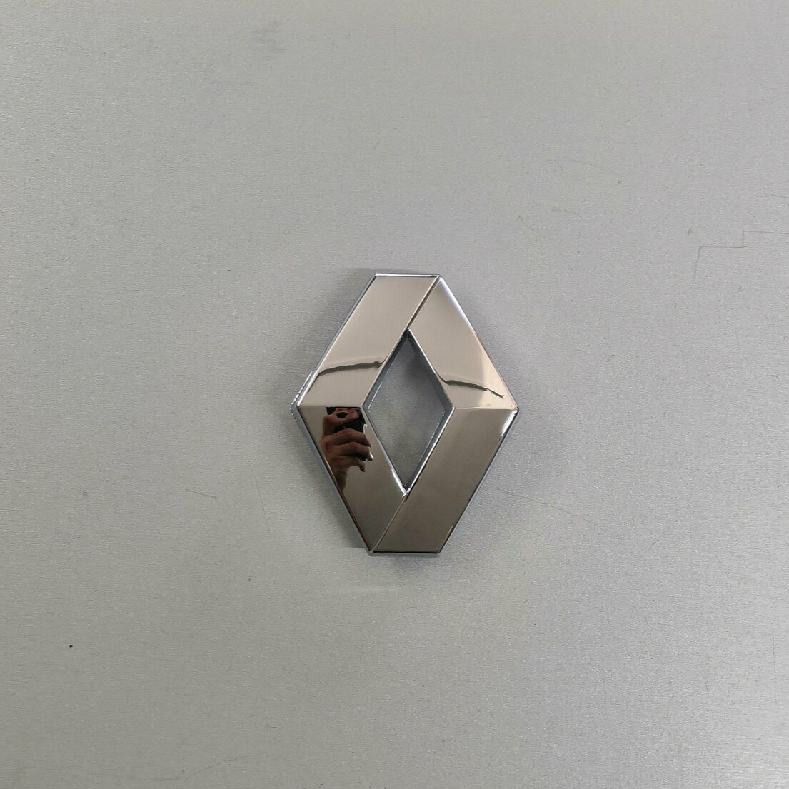 Эмблема Рено / Renault 11х9 см на 4 ножках