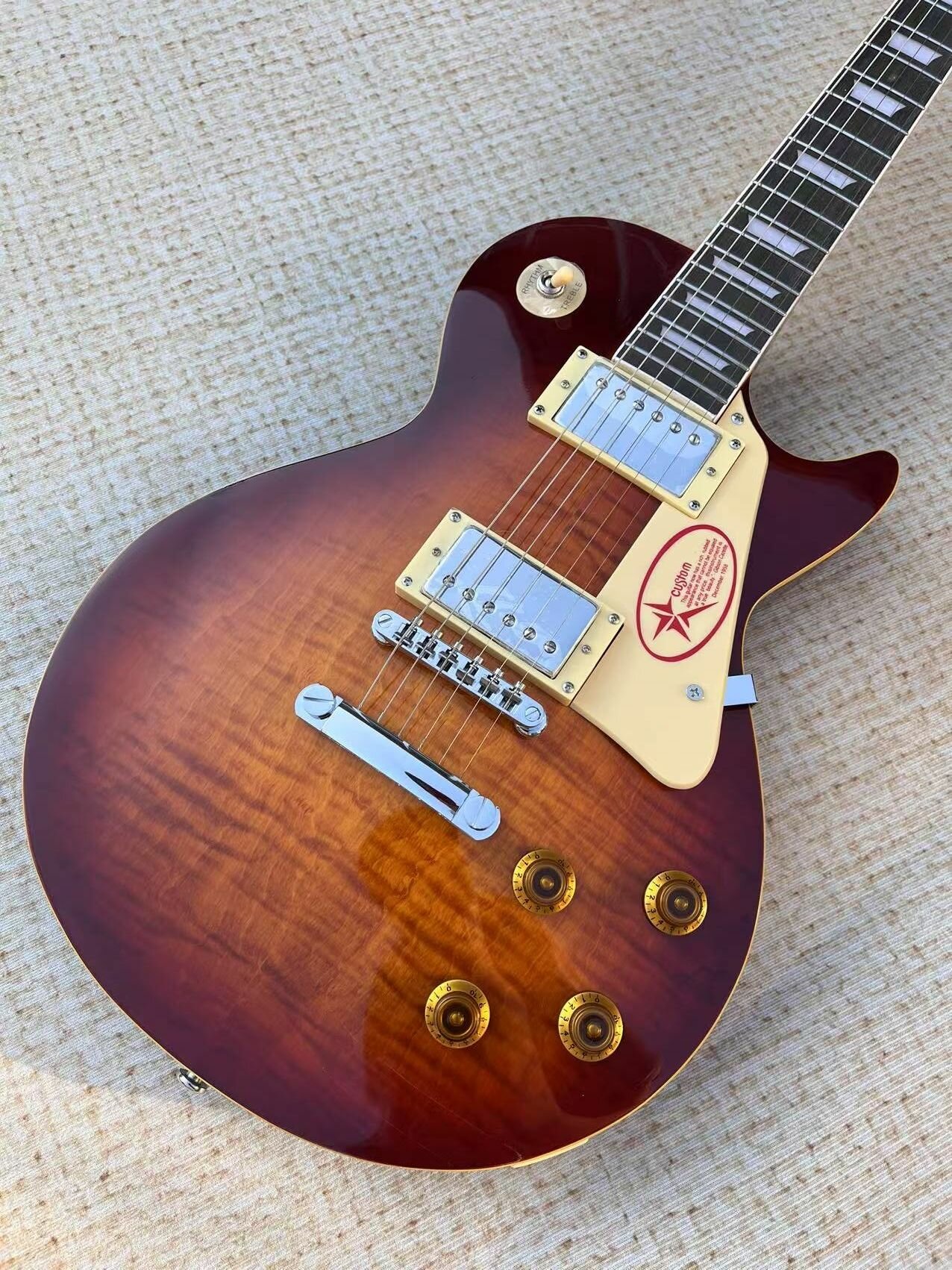 Gibson Guitar Электрогитара Les Paul 6-струнная, корпус Махагони