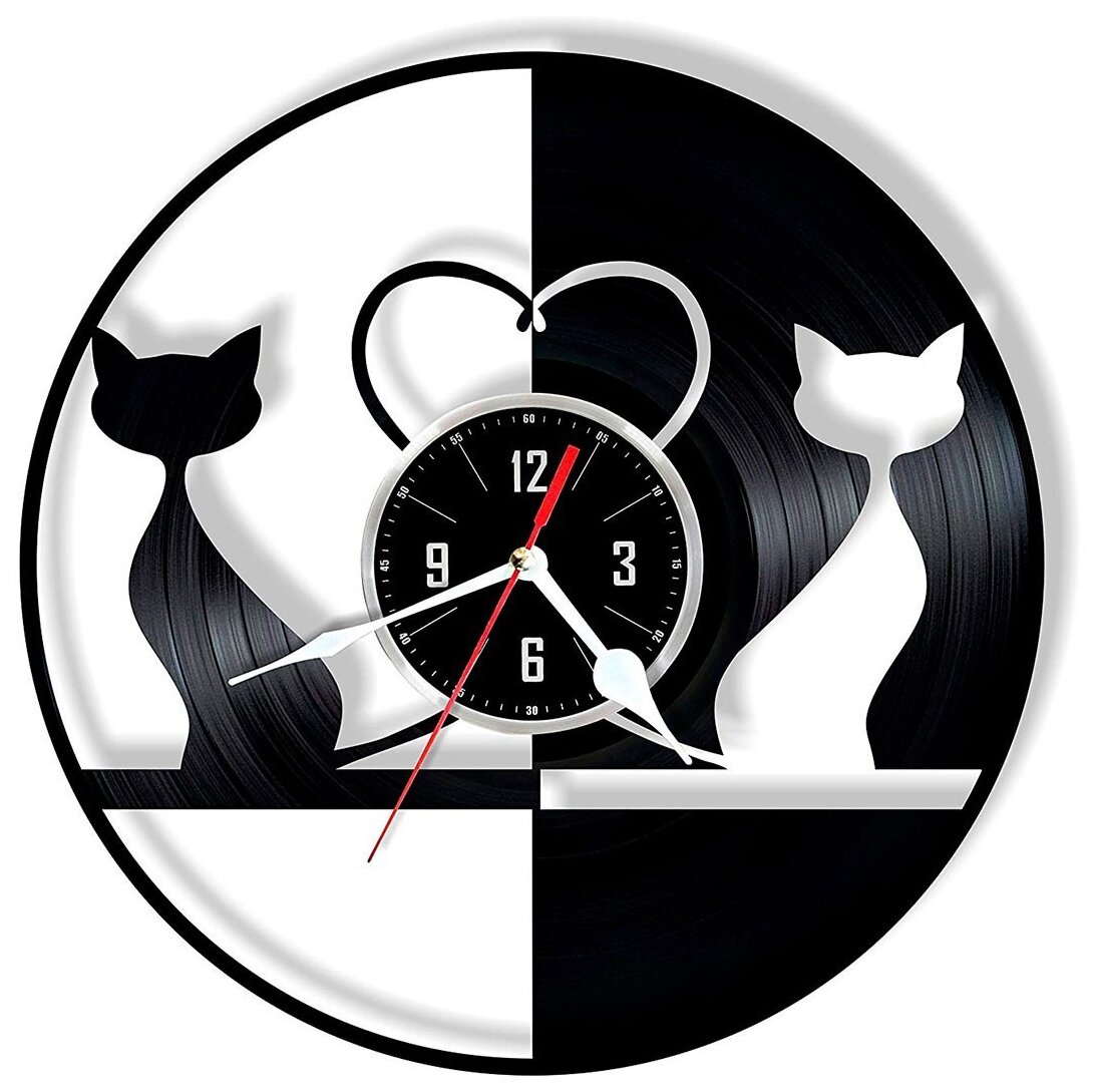 Часы из виниловой пластинки (c) VinylLab Ля'муррр