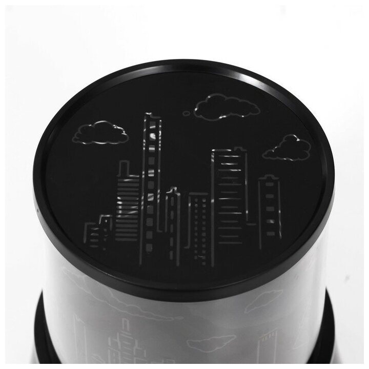 Ночник-проектор "Город" LED USB/от батареек черный 10,8х10,8х11,5 см - фотография № 13