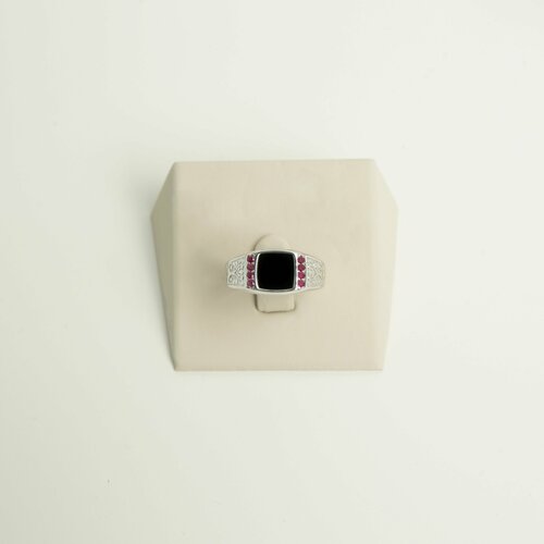 Кольцо CORDE Серебряная печатка (серебряное кольцо) с натуральными рубинами, 18,5 размер, серебро, 925 проба, родирование, рубин, оникс, розовый