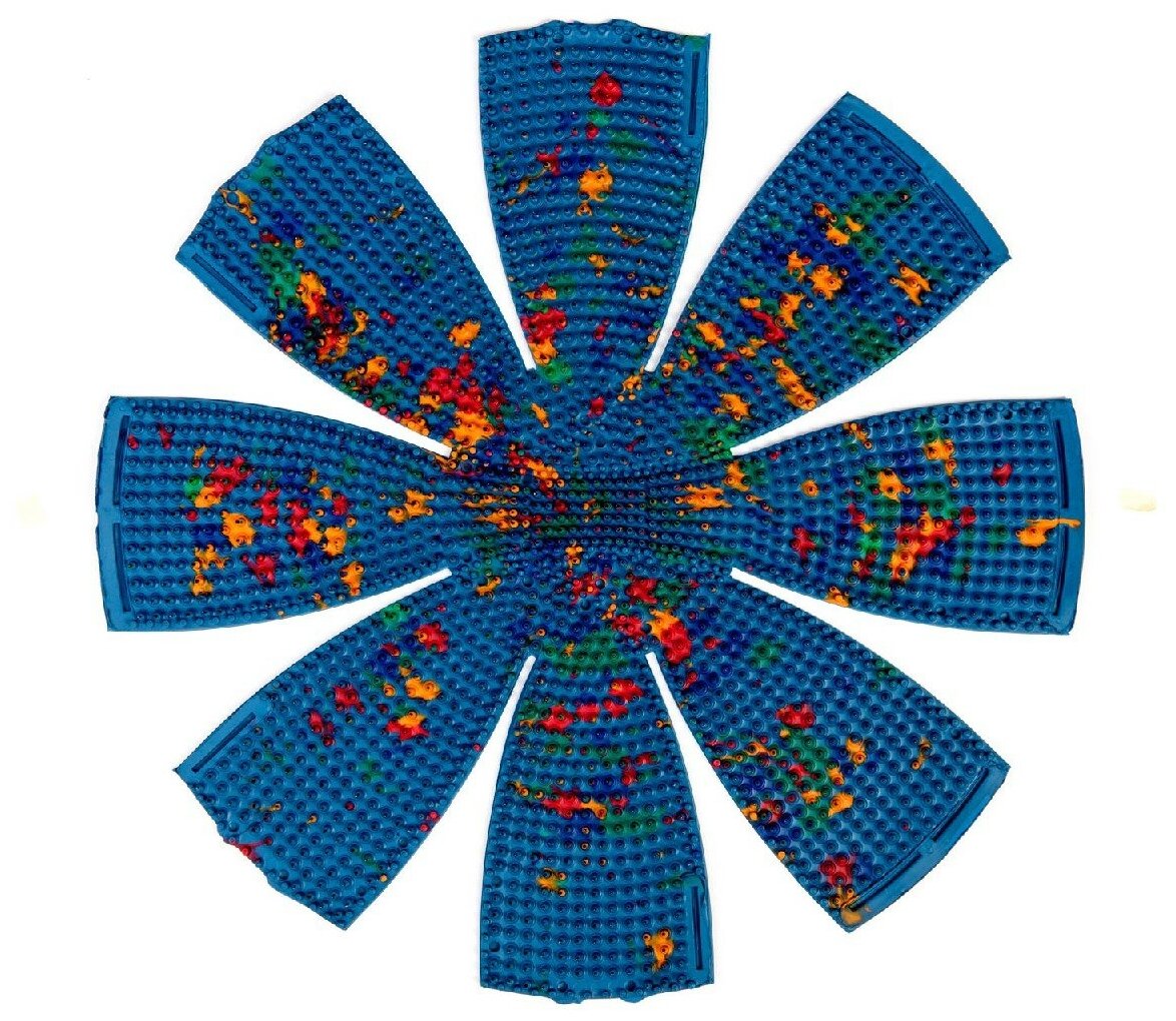 Ляпко массажный коврик Ромашка, шаг игл 5 мм 34.4x31.4 см, голубой