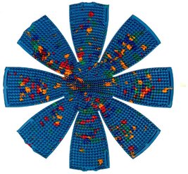 Ляпко массажный коврик Ромашка, шаг игл 5 мм 34.4x31.4 см, голубой