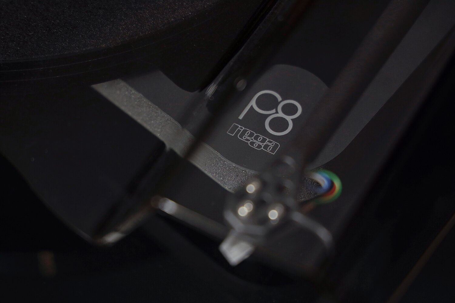 Rega PLANAR 8 (APHETA-3) black проигрыватель винила