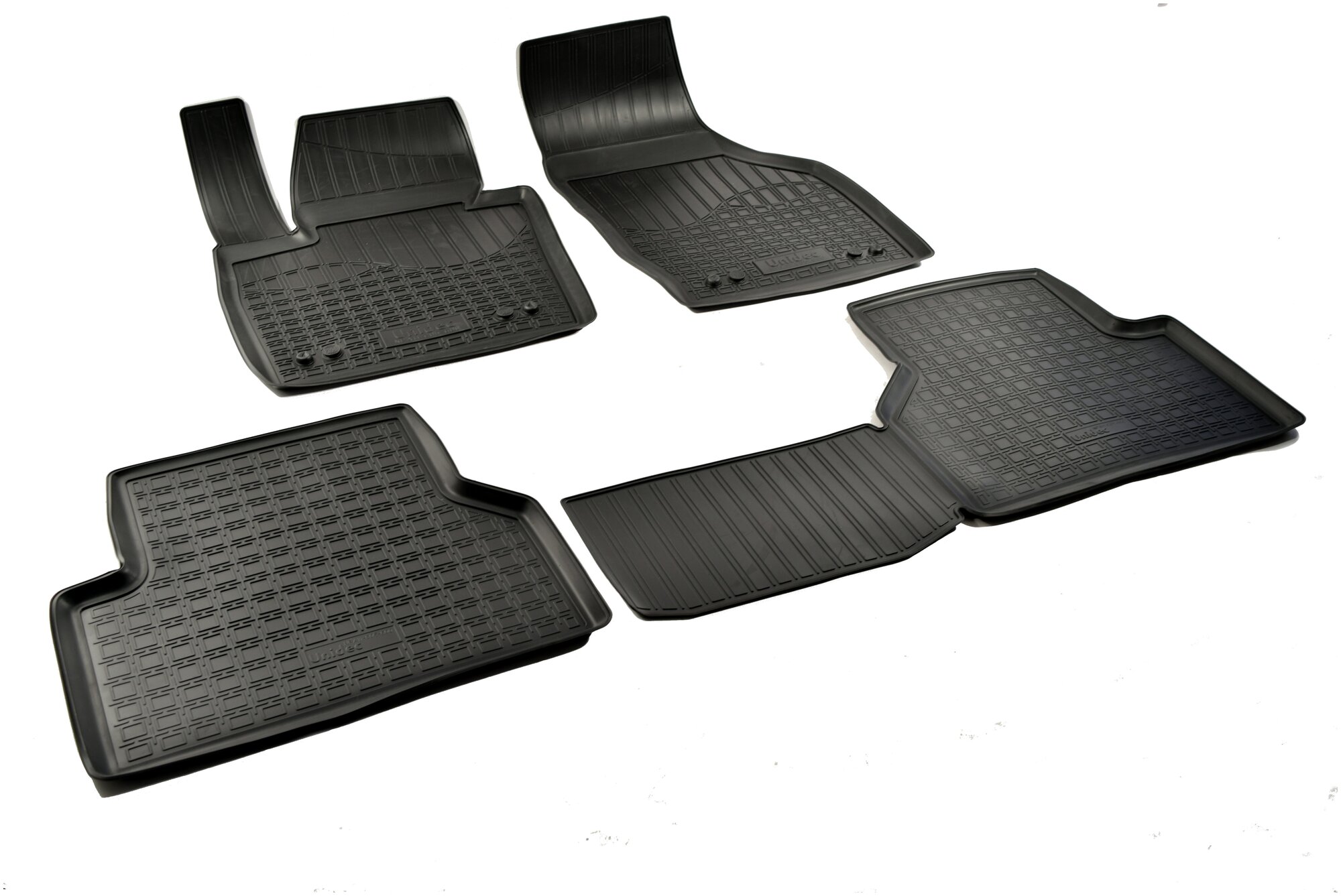 Комплект ковриков в салон NorPlast NPA11-C05-600 для Audi Q3 2011-2014 г. 4 шт.