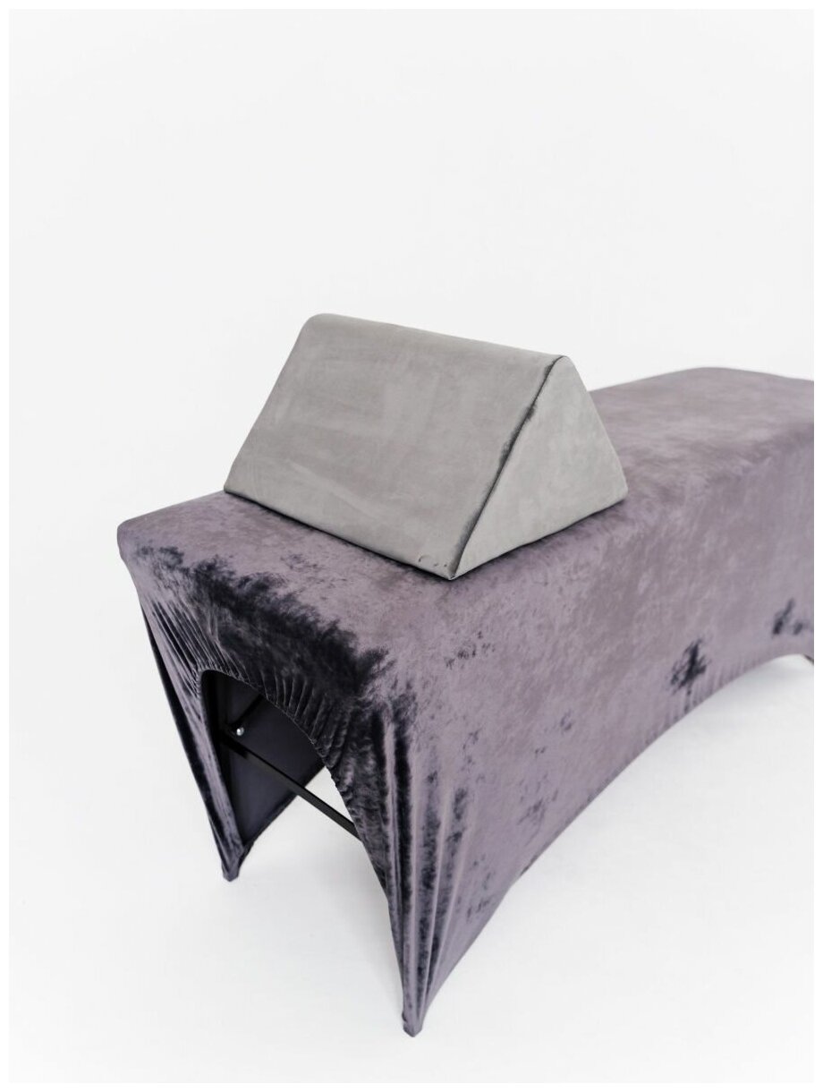Треугольная подушка под ноги колени на кушетку Pantera SPA Серый