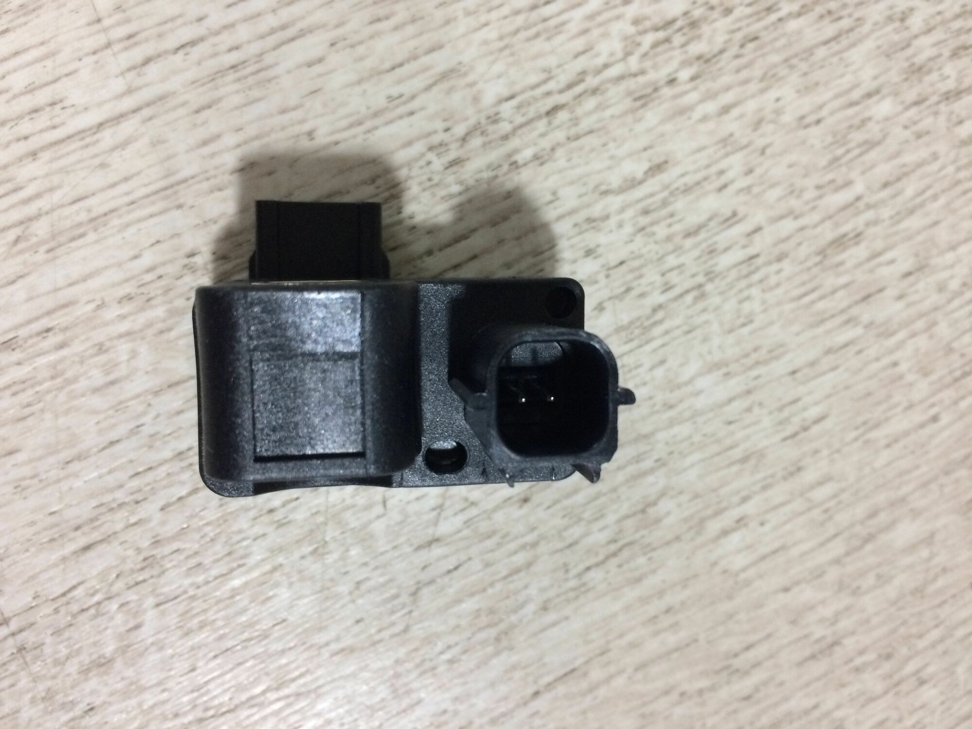 Датчик удара подушки безопасности Solaris Солярис 2011-2017гг — фото 1