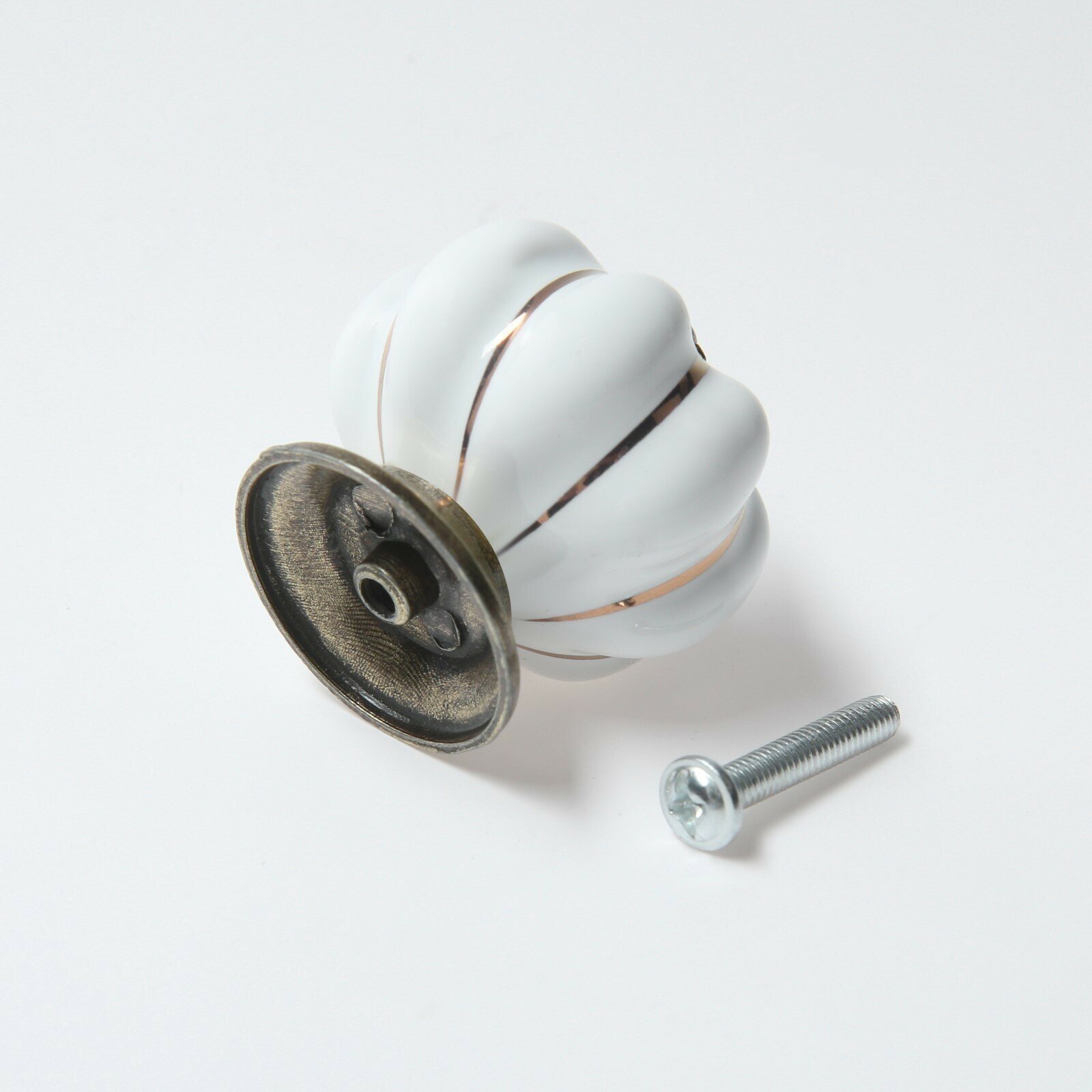 Ручка-кнопка PEONY Ceramics 001, керамическая, белая - фотография № 5