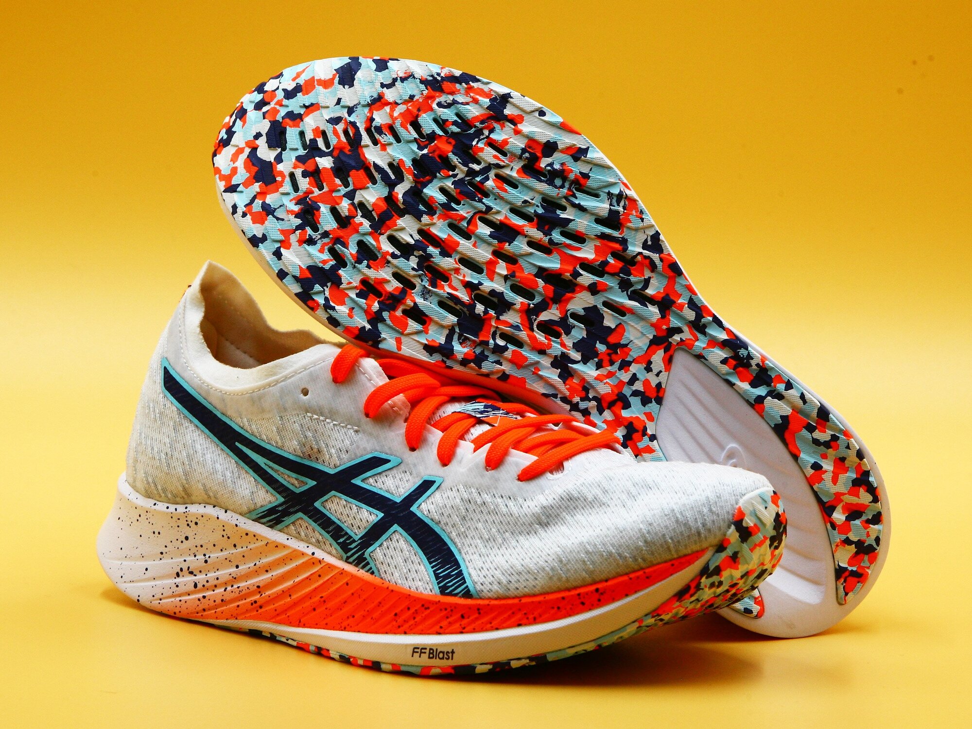 Кроссовки ASICS MAGIC-SPEED