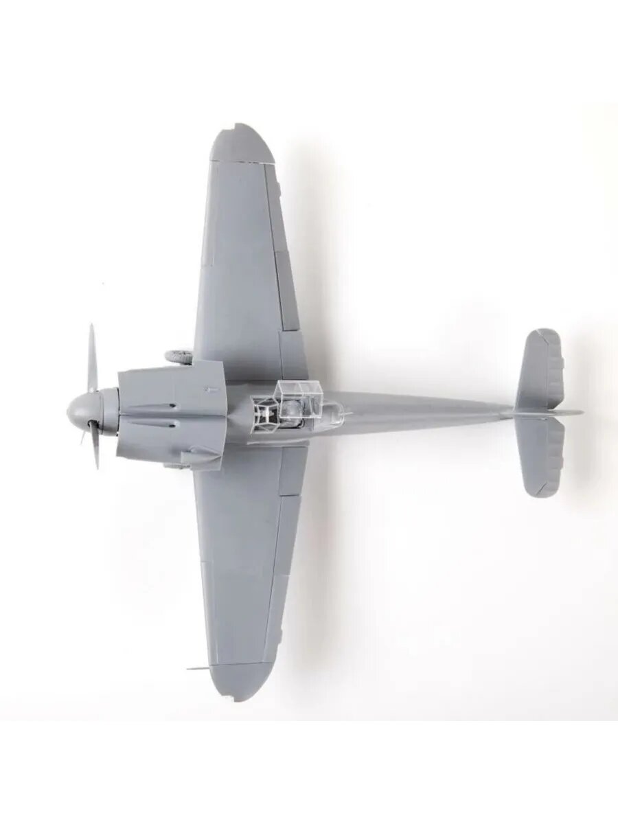 Самолет "Мессершмитт BF-109 F2" Подарочный набор 157 деталей, масштаб 1:48 — фото 1