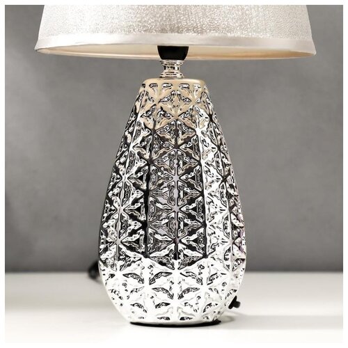 фото Лампа настольная risalux 40 вт, серебро, 22*22*38 см