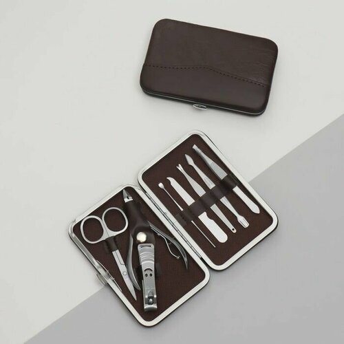 Набор маникюрный 8 предметов в футляре цвет коричневый 1188₽