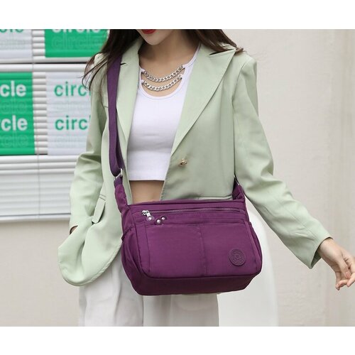 фото Сумка мессенджер , фактура рельефная, фиолетовый muscari