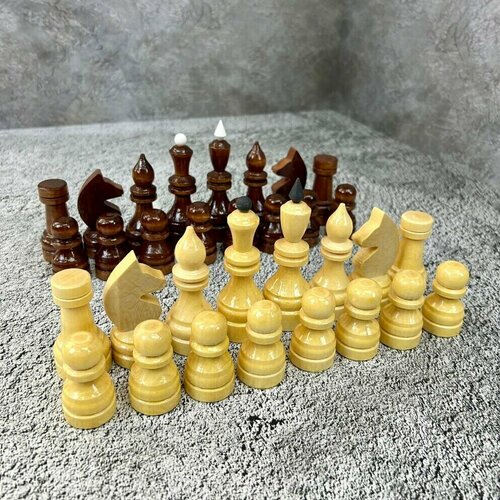 Фигуры шахматные 