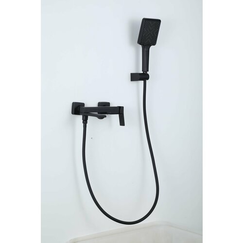 Смеситель для ванны с душем Фрап F3284-6 латунь, черный