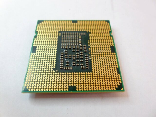 Процессор SLBUD Intel Core i3-550 s1156 Clarkdale (2010) s1156, 3200МГц, x86-64, Hyper-Threading, SSE2, SSE3, NX Bit, техпроцесс 32нм — фото 1
