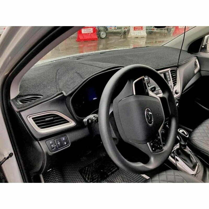 Накидка на панель Hyundai Solaris Хендай Солярис 02.2017-2023г карпет