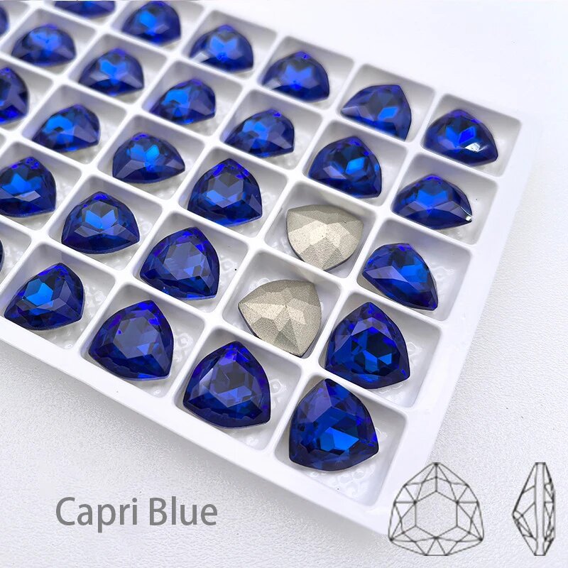 Стразы треугольные Capri Blue 7x12 мм