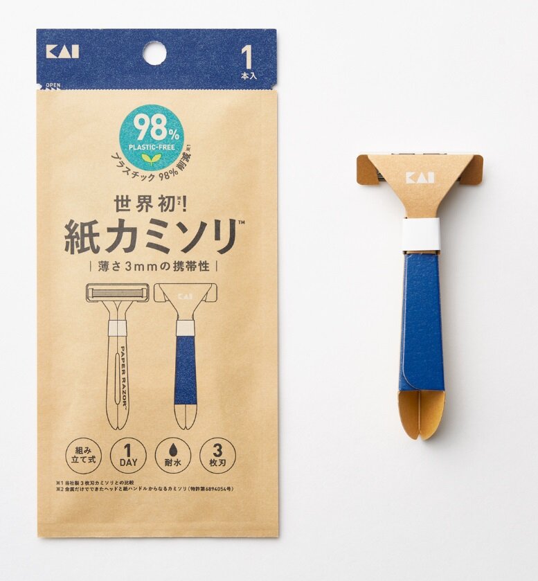 Бритвенный станок для путешествий KAI Paper Razor (тройное лезвие) суперкомпактный