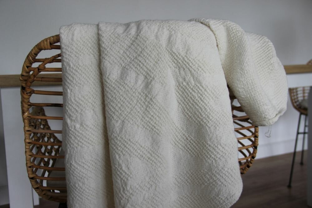 80х145 Белое банное полотенце Ветер полотенце 80х145 - фотография № 1